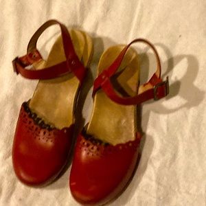 Dansko Martha sandals red 42